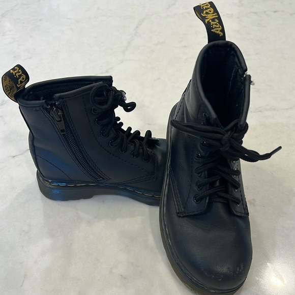 Dr. Martens 1460 J Black Leather Lace Up Boots sz 11 - Picture 2 of 10